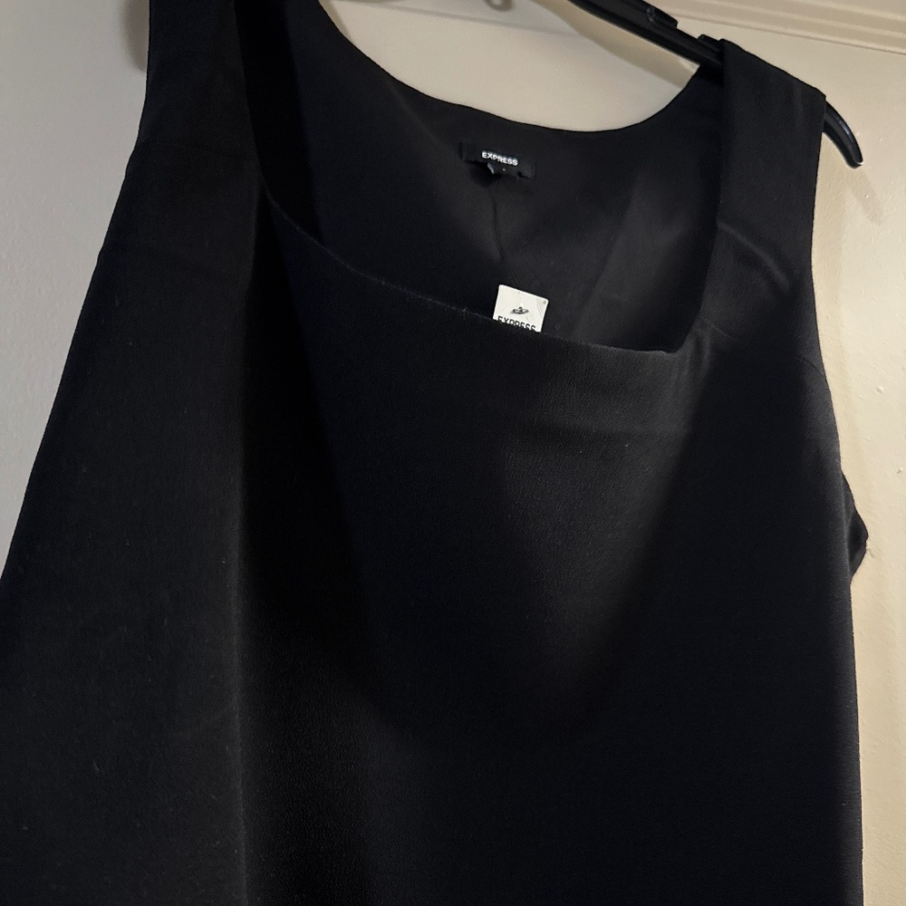 EXPRESS black crop top for pant suits and upscale wear